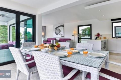 Chalet de 3 dormitorios en Ko Samui, Tailandia № 179912 - foto 3