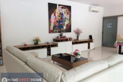 Chalet de 3 dormitorios en Ko Samui, Tailandia № 179908 - foto 29