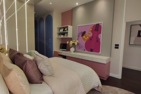 Chalet de 4 dormitorios en Bangkok, Tailandia № 165415 - foto 15