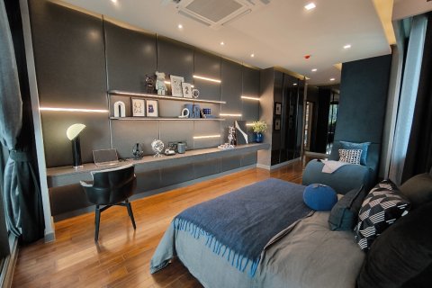 Chalet de 5 dormitorios en Lat Phrao, Bangkok, Tailandia № 165417 - foto 6