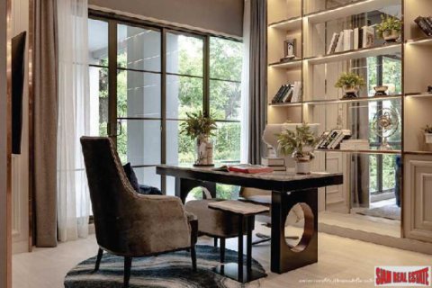 Casa de 6 dormitorios en Bangkok, Tailandia № 203245 - foto 3
