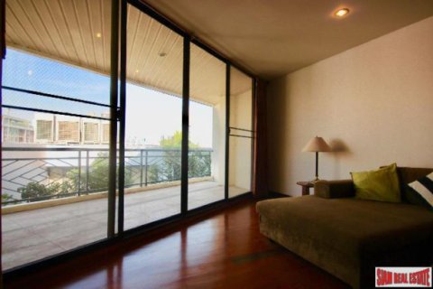 Casa de 2 dormitorios en Bangkok, Tailandia № 203243 - foto 3