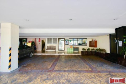 Casa de 2 dormitorios en Bangkok, Tailandia № 203243 - foto 5