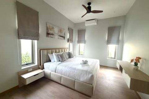 Villa in Hua Hin, Thailand 4 Schlafzimmer № 222440 - Foto 8