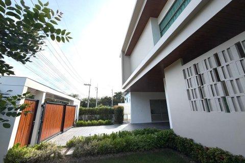 Villa in Hua Hin, Thailand 4 Schlafzimmer № 222440 - Foto 23