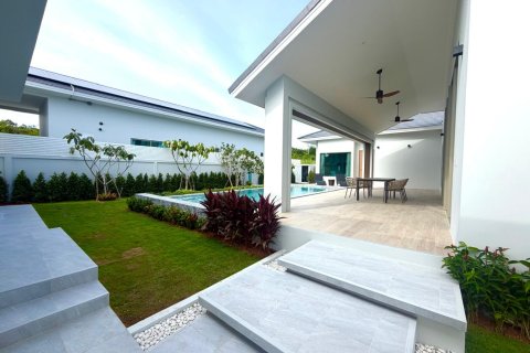 Villa in Hua Hin, Thailand 4 Schlafzimmer № 222440 - Foto 18