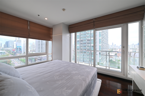 Condominio de 3 dormitorios en Bangkok, Tailandia № 188779 - foto 1