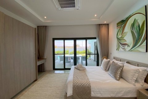 Chalet de 3 dormitorios en Hua Hin, Tailandia № 173929 - foto 21