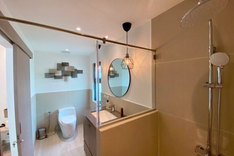 Chalet de 3 dormitorios en Hua Hin, Tailandia № 173929 - foto 26