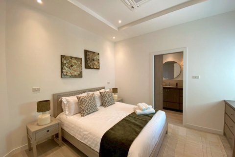 Chalet de 3 dormitorios en Hua Hin, Tailandia № 173929 - foto 24