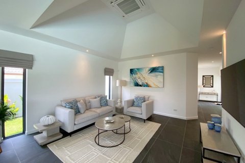Chalet de 3 dormitorios en Hua Hin, Tailandia № 173929 - foto 10