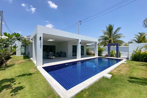 Villa à Hua Hin, Thaïlande 3 chambres № 173930