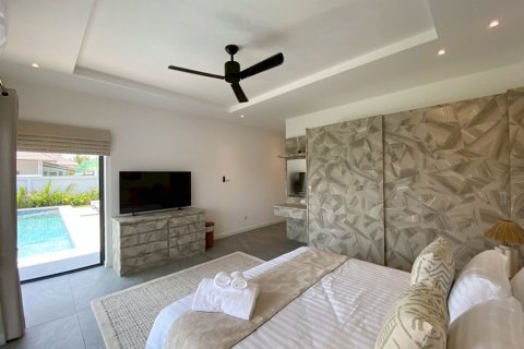 Chalet de 3 dormitorios en Hua Hin, Tailandia № 173928 - foto 16