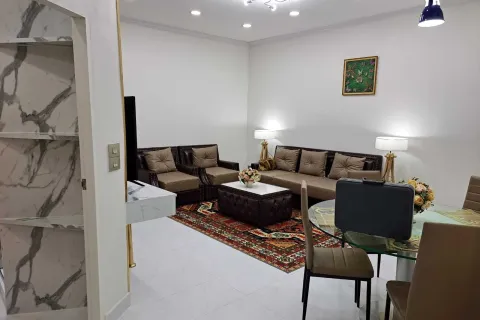 Condominio de 2 dormitorios en Khlong Toei, Bangkok, Tailandia № 160511 - foto 2