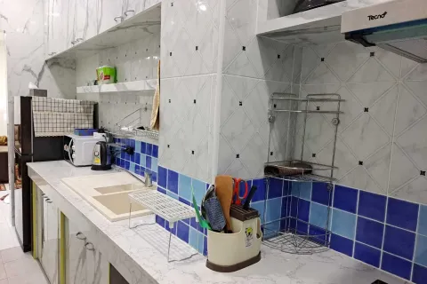 Condominio de 2 dormitorios en Khlong Toei, Bangkok, Tailandia № 160511 - foto 8