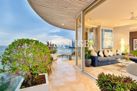 Condo à Pattaya, Thaïlande, 3 chambres  № 198622