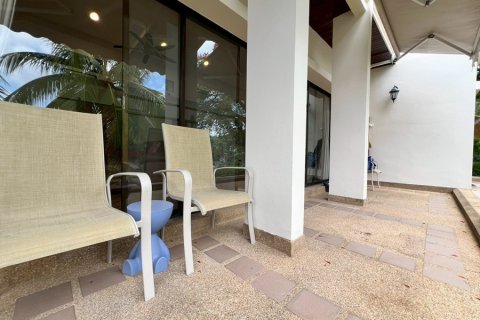Condominio de 2 dormitorios en Cha-am, Tailandia № 195744 - foto 3