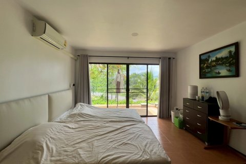 Condominio de 2 dormitorios en Cha-am, Tailandia № 195744 - foto 15