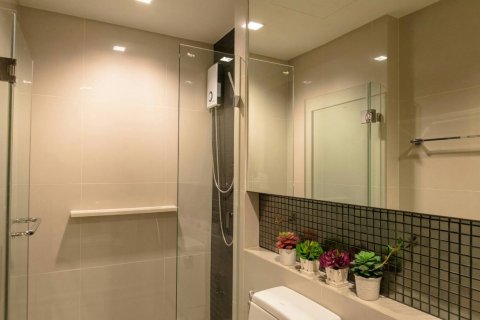 Condominio de 2 dormitorios en Bangkok, Tailandia № 67068 - foto 8