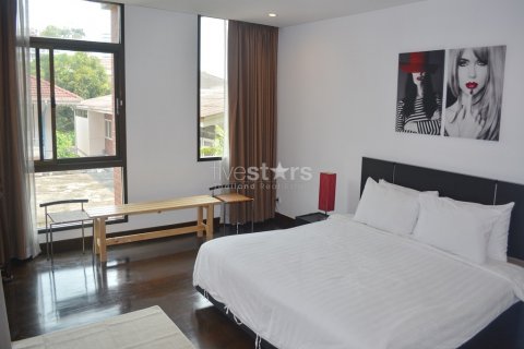 Condominio de 3 dormitorios en Bangkok, Tailandia № 67114 - foto 6