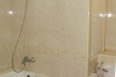 Condominio de 3 dormitorios en Watthana, Bangkok, Tailandia № 136048 - foto 15