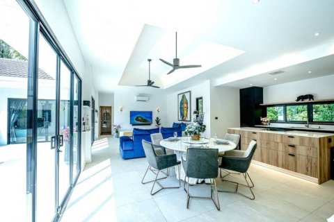 Chalet de 3 dormitorios en Phuket, Tailandia № 119428 - foto 7