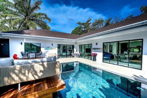 Chalet de 3 dormitorios en Phuket, Tailandia № 119428