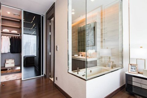 Condominio de 2 dormitorios en Khlong Toei, Bangkok, Tailandia № 176776 - foto 10