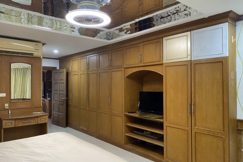Condominio de 2 dormitorios en Pattaya, Tailandia № 141055 - foto 5