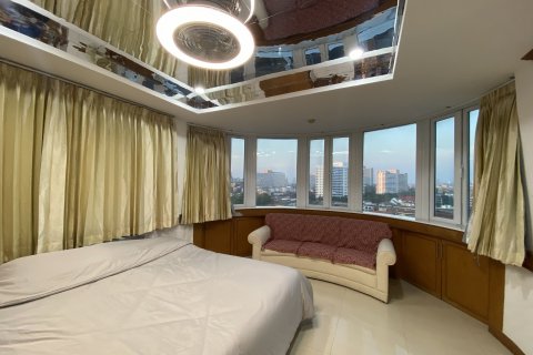 Condominio de 2 dormitorios en Pattaya, Tailandia № 141055 - foto 12