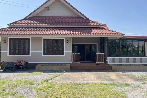 Casa de 6 dormitorios en Chiang Rai, Tailandia № 115446 - foto 10