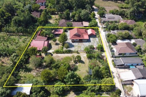 Casa de 6 dormitorios en Chiang Rai, Tailandia № 115446 - foto 2