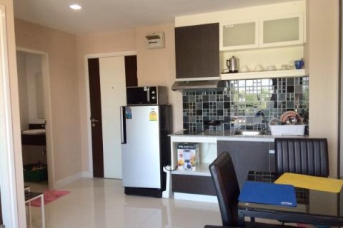 Condominio de 1 dormitorio en Chiang Mai, Tailandia № 205631 - foto 3