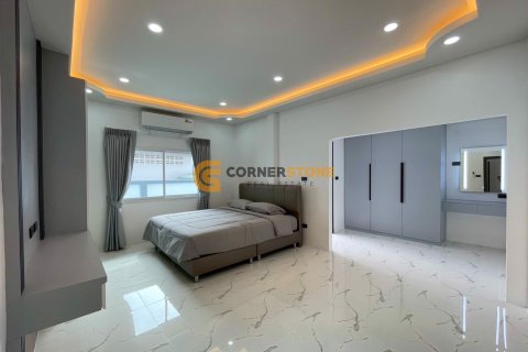 Estudio en Pattaya, Tailandia № 146516 - foto 18