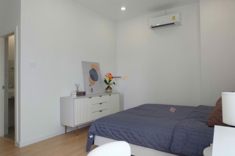 Estudio en Bang Lamung, Tailandia № 146513 - foto 16