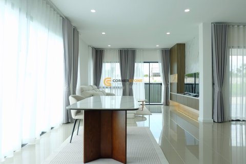 Estudio en Bang Lamung, Tailandia № 146512 - foto 6