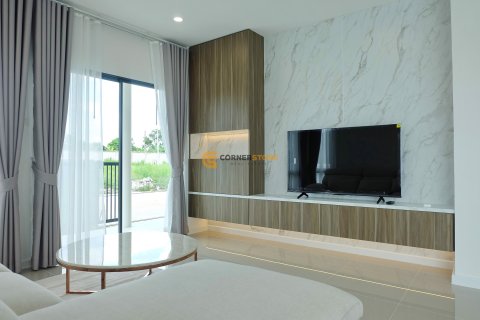 Estudio en Bang Lamung, Tailandia № 146512 - foto 5
