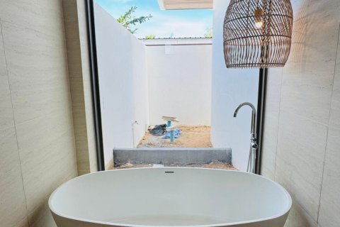 Chalet de 3 dormitorios en Ko Samui, Tailandia № 179915 - foto 15