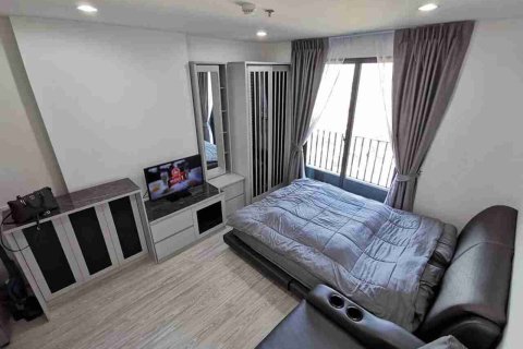 Condominio de 1 dormitorio en Bangkok, Tailandia № 208782 - foto 6