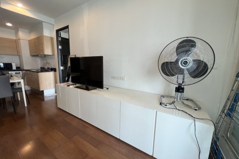 Condominio de 2 dormitorios en Pathum Wan, Bangkok, Tailandia № 150083 - foto 9