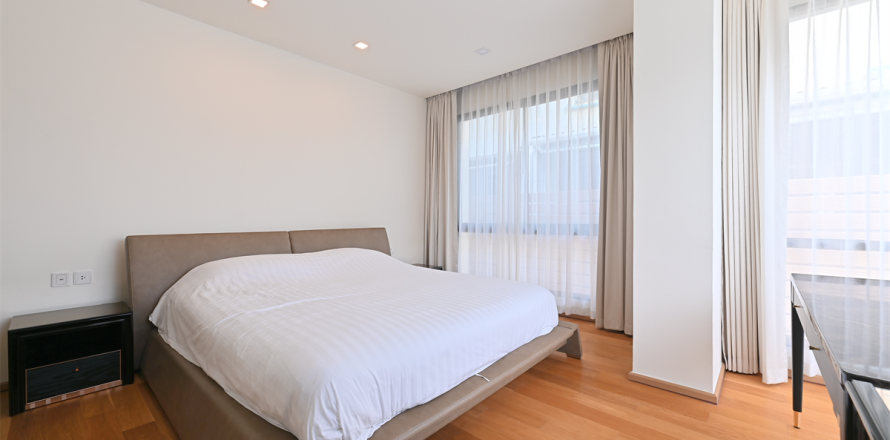 Condominio de 2 dormitorios en Bangkok, Tailandia № 186005