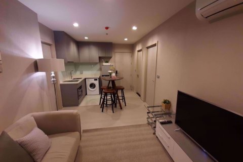 Condo in Bangkok, Thailand, 2 bedrooms in Rhythm Sukhumvit 36-38  № 51547