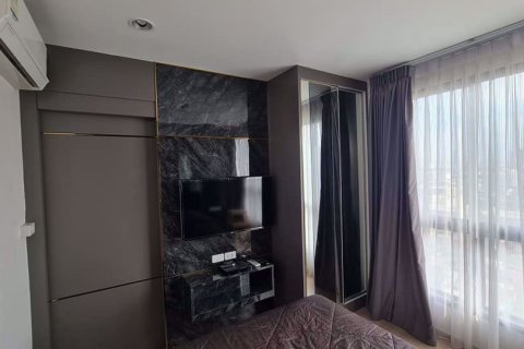 Sobre plano Ideo Sathorn - Thaphra en Bangkok, Tailandia № 33833 - foto 14