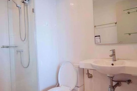 Sobre plano Ideo Sathorn - Thaphra en Bangkok, Tailandia № 33833 - foto 15