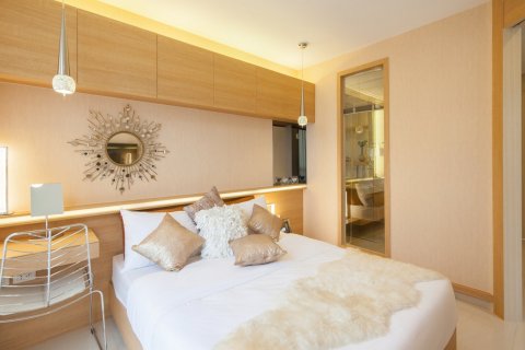 Condo in Pattaya, Thailand, 3 bedrooms in MARINA GOLDEN BAY PATTAYA
№ 68673