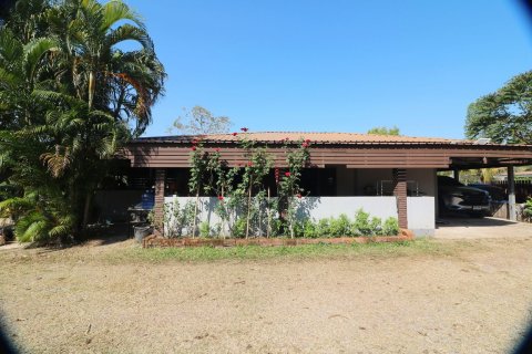 Casa de 3 dormitorios en Udon Thani, Tailandia № 171778 - foto 28
