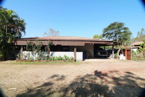 Casa de 3 dormitorios en Udon Thani, Tailandia № 171778 - foto 29