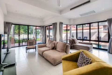 Haus in Bang Tao, Thailand 3 Schlafzimmer № 3276 - Foto 3
