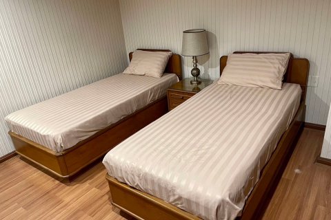 Eigentumswohnung in Watthana, Bangkok, Thailand, 2 Schlafzimmer № 47558 - Foto 7