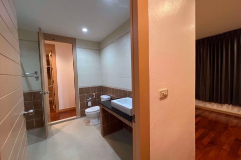 Condominio de 3 dormitorios en Watthana, Bangkok, Tailandia № 47562 - foto 22